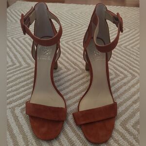 Vince Camuto Burnt Orange Heel Size 8